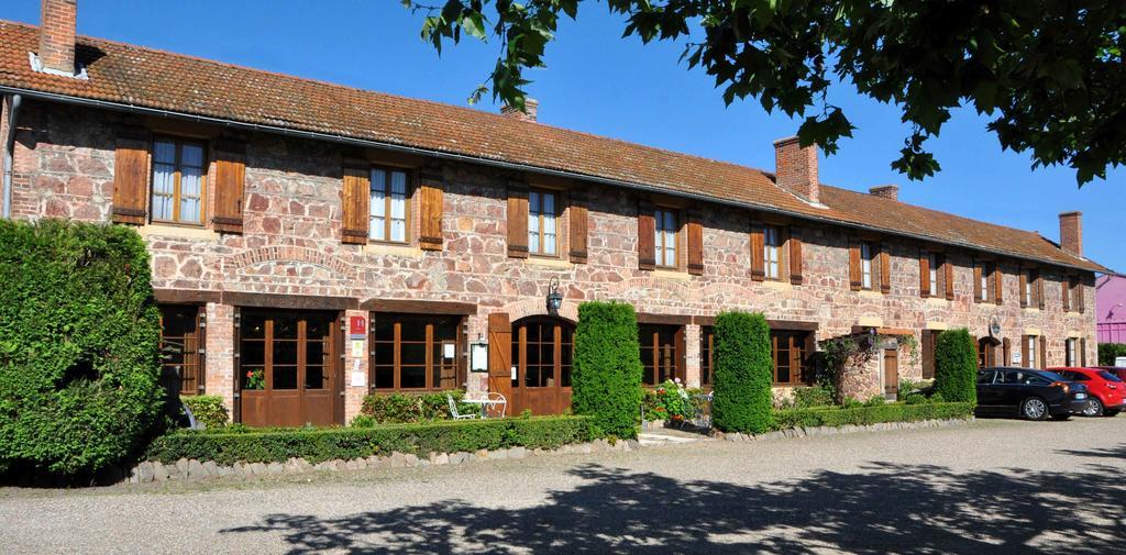 Logis Hotel Le Dahu Parigny  Exteriér fotografie